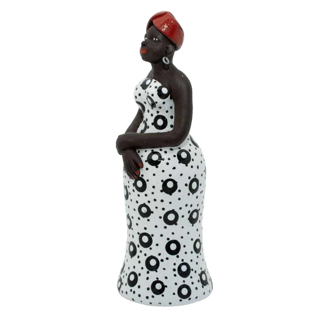 Escultura Dondoca fina tradicional Branca