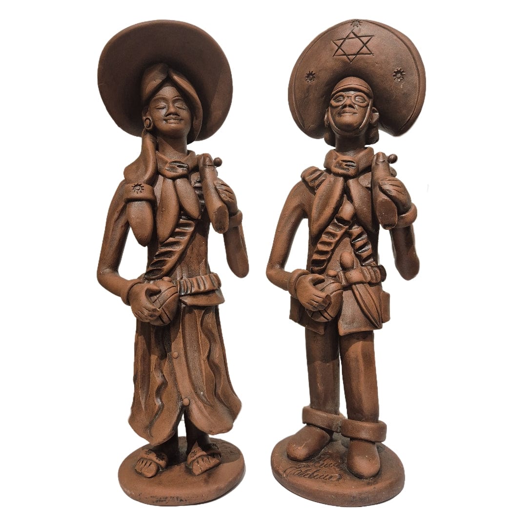 Casal lampião e maria bonita em cerâmica tradicional 01