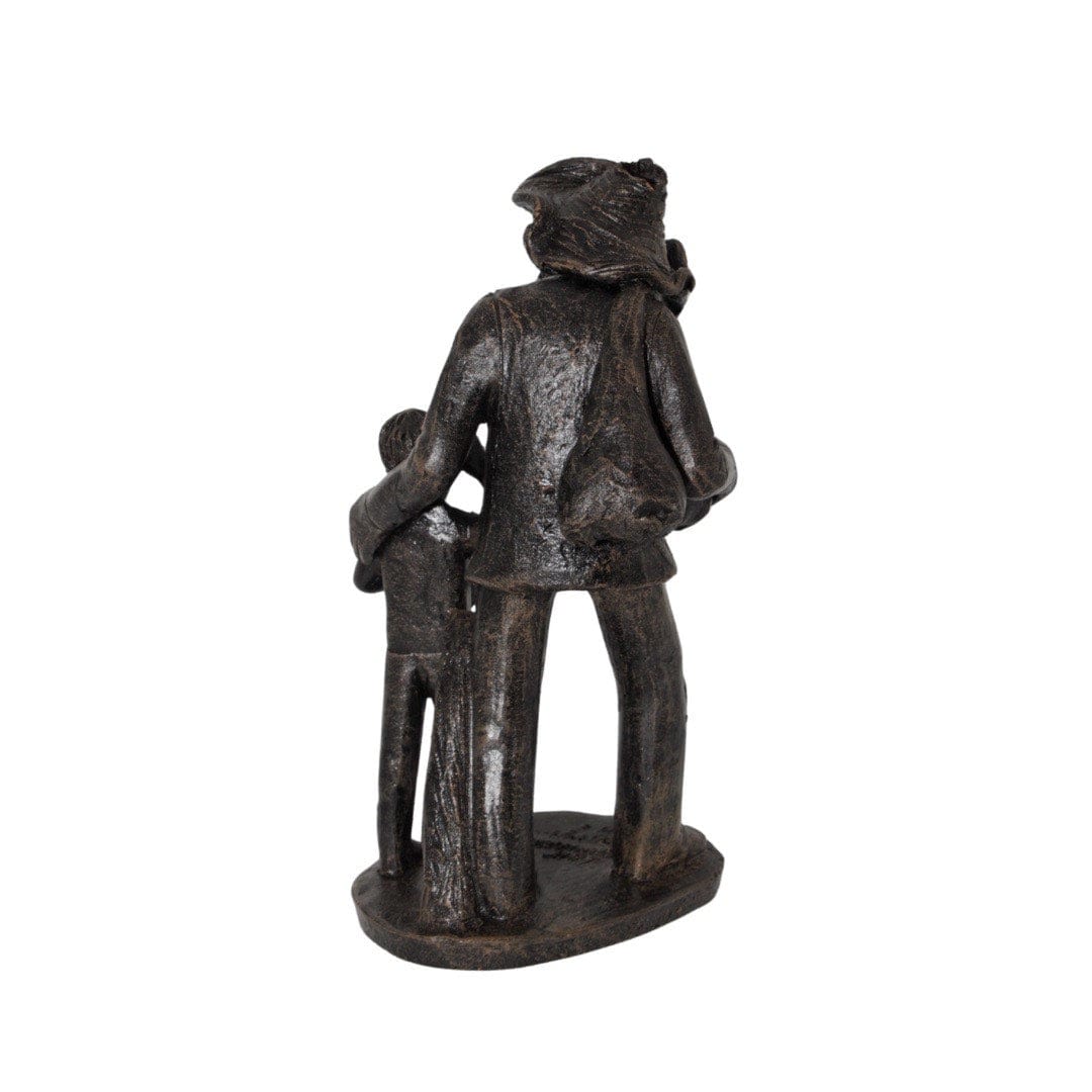 Escultura Pai e Filho em Barro