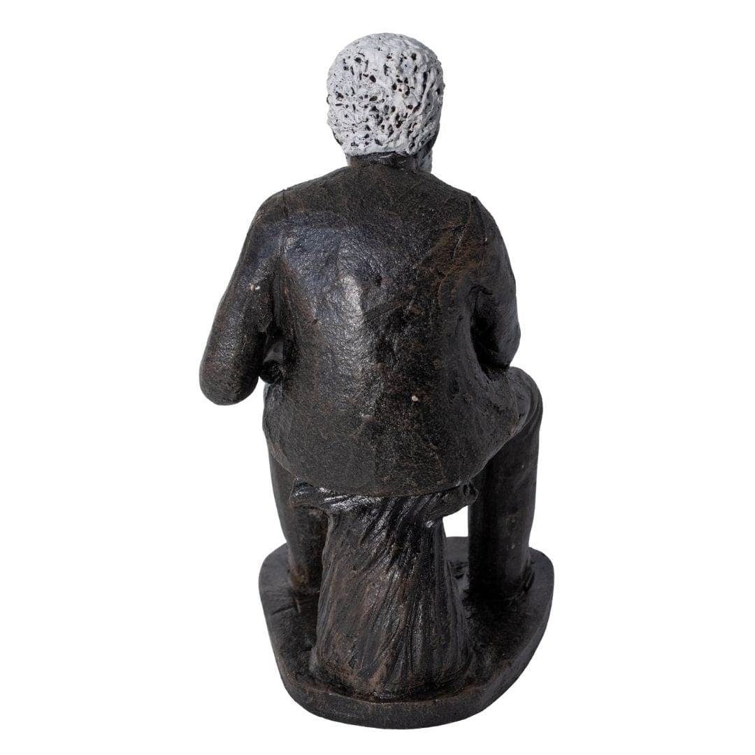 Escultura Preto Velho em Barro