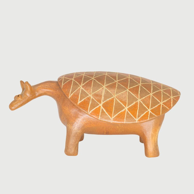 Escultura Tatu em Barro G 02