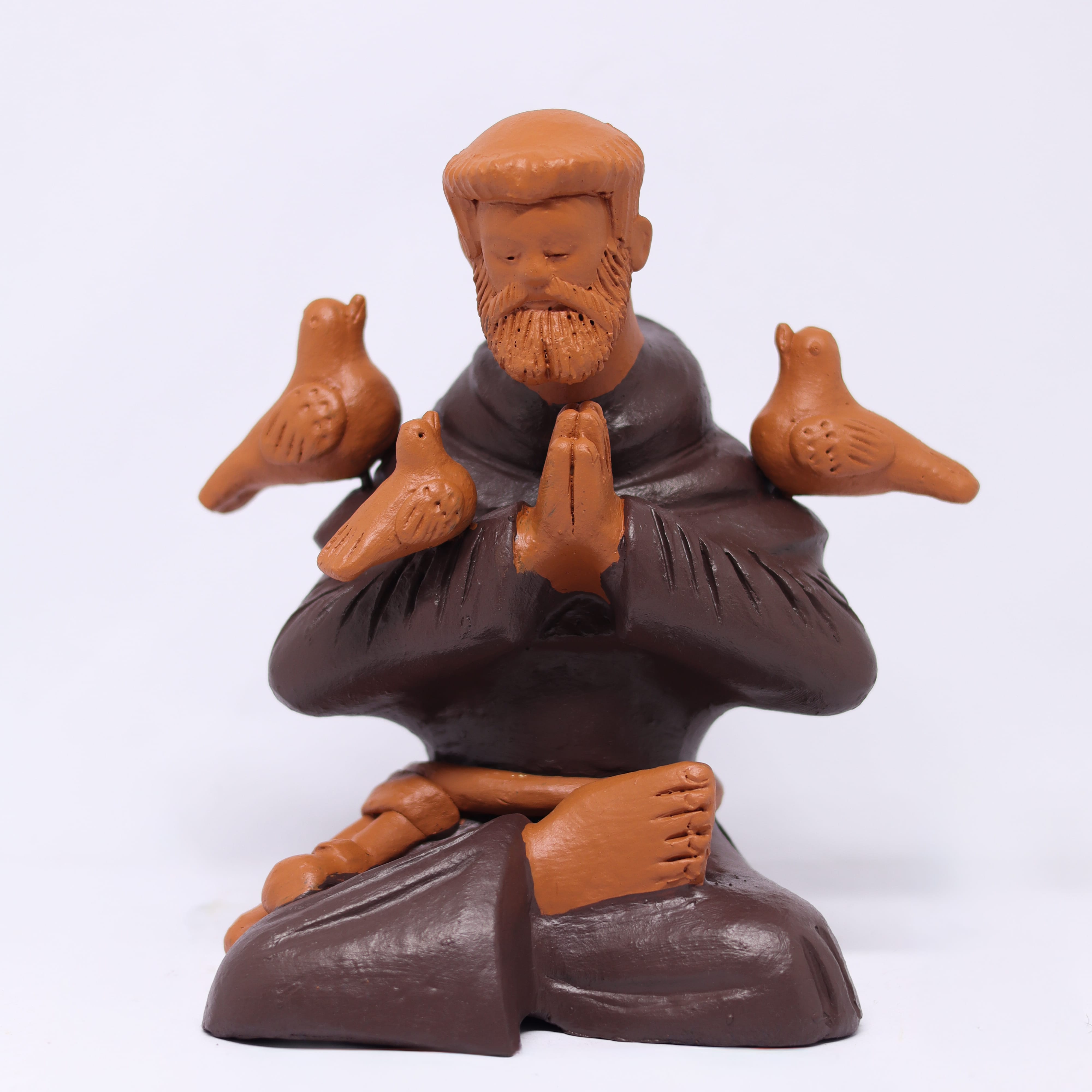Escultura São Francisco Meditando em Barro