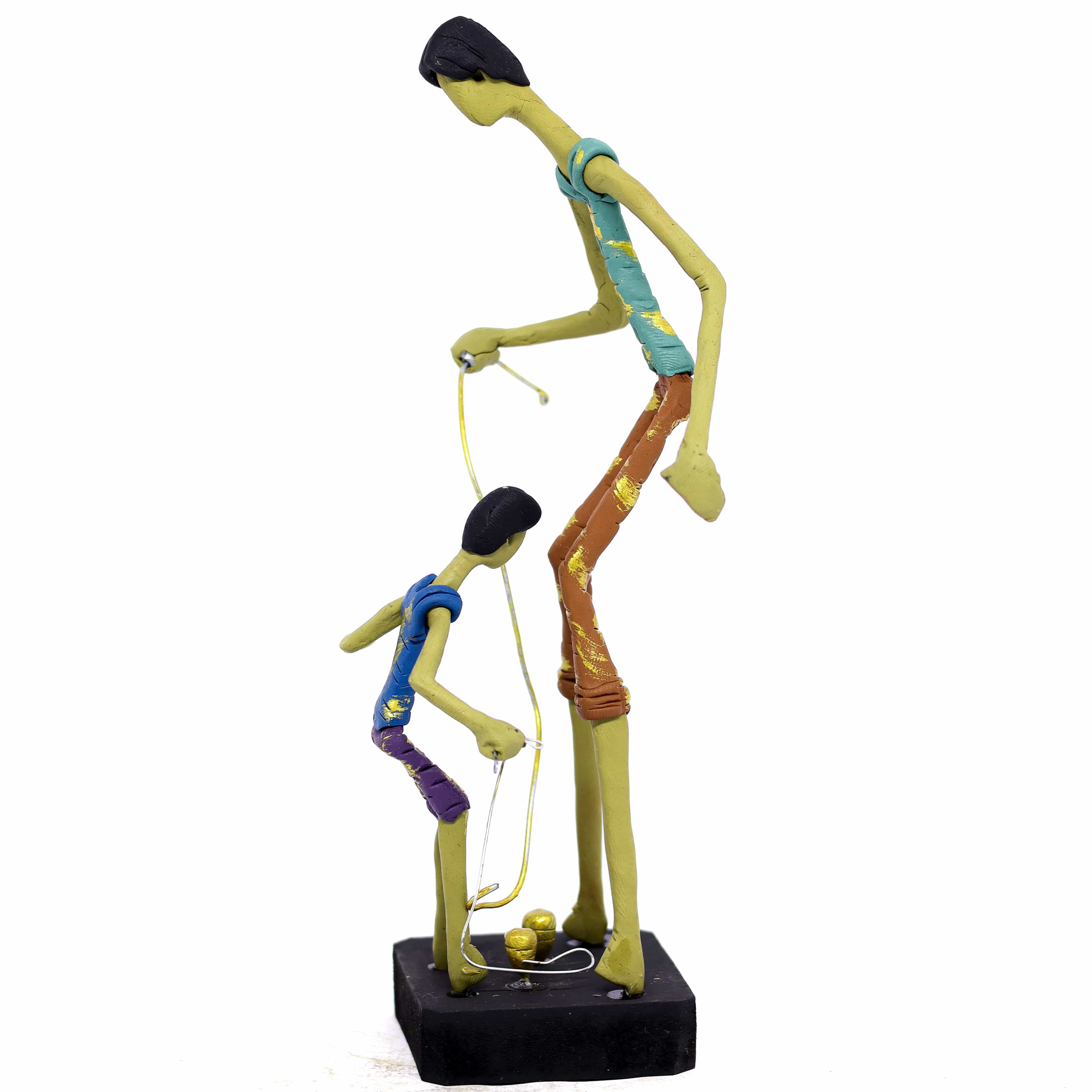Escultura Pai e Filho Pião