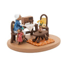 Miniatura Vovó Ouvindo o Rádio