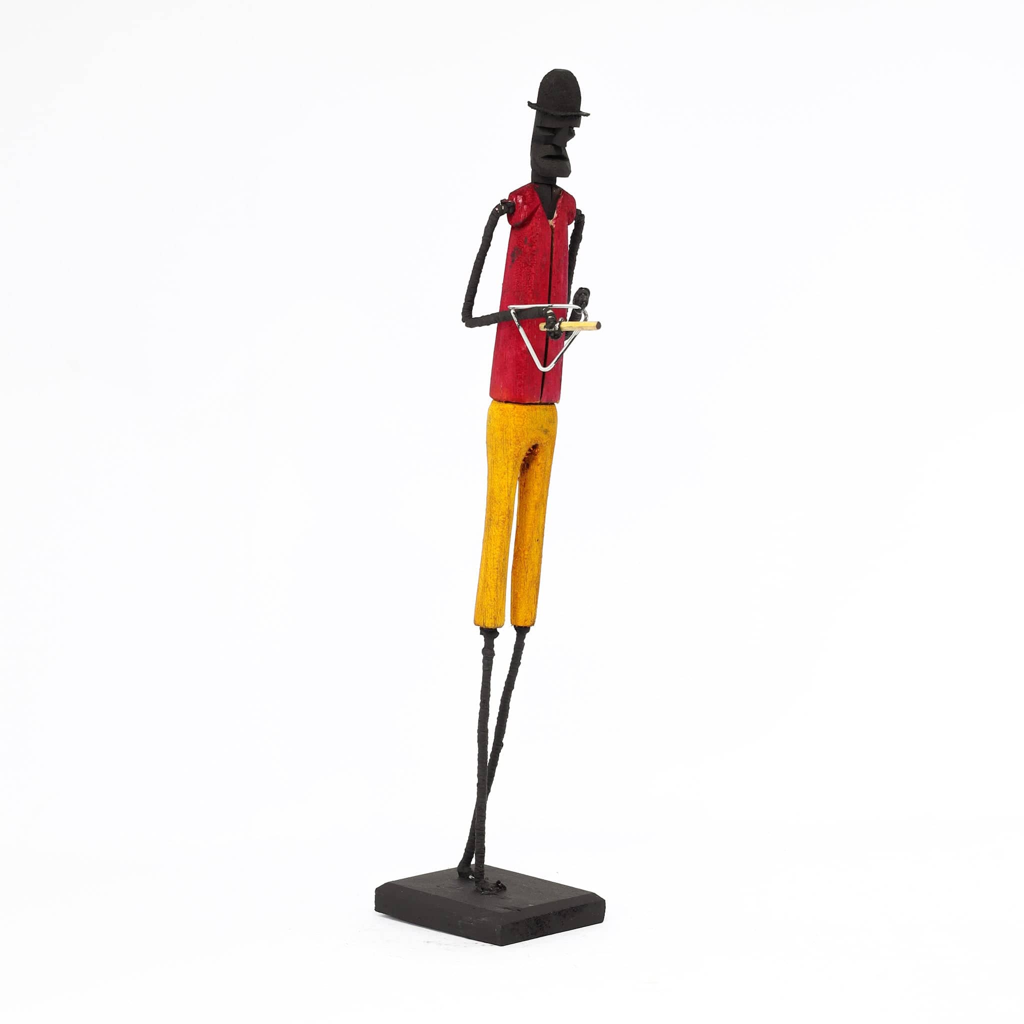 Escultura Madeira e Arame 09