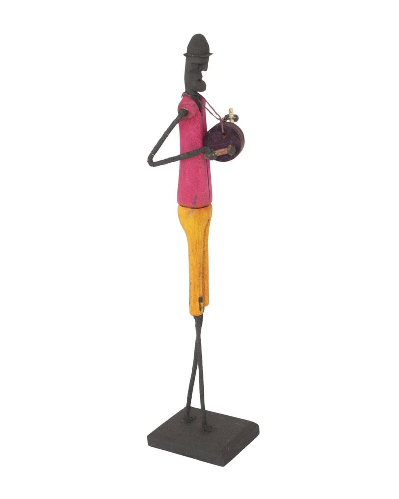 Escultura Madeira e Arame 203