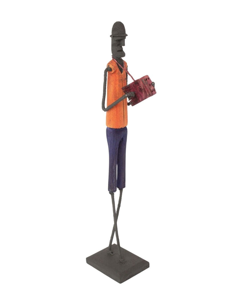 Escultura Madeira e Arame 211