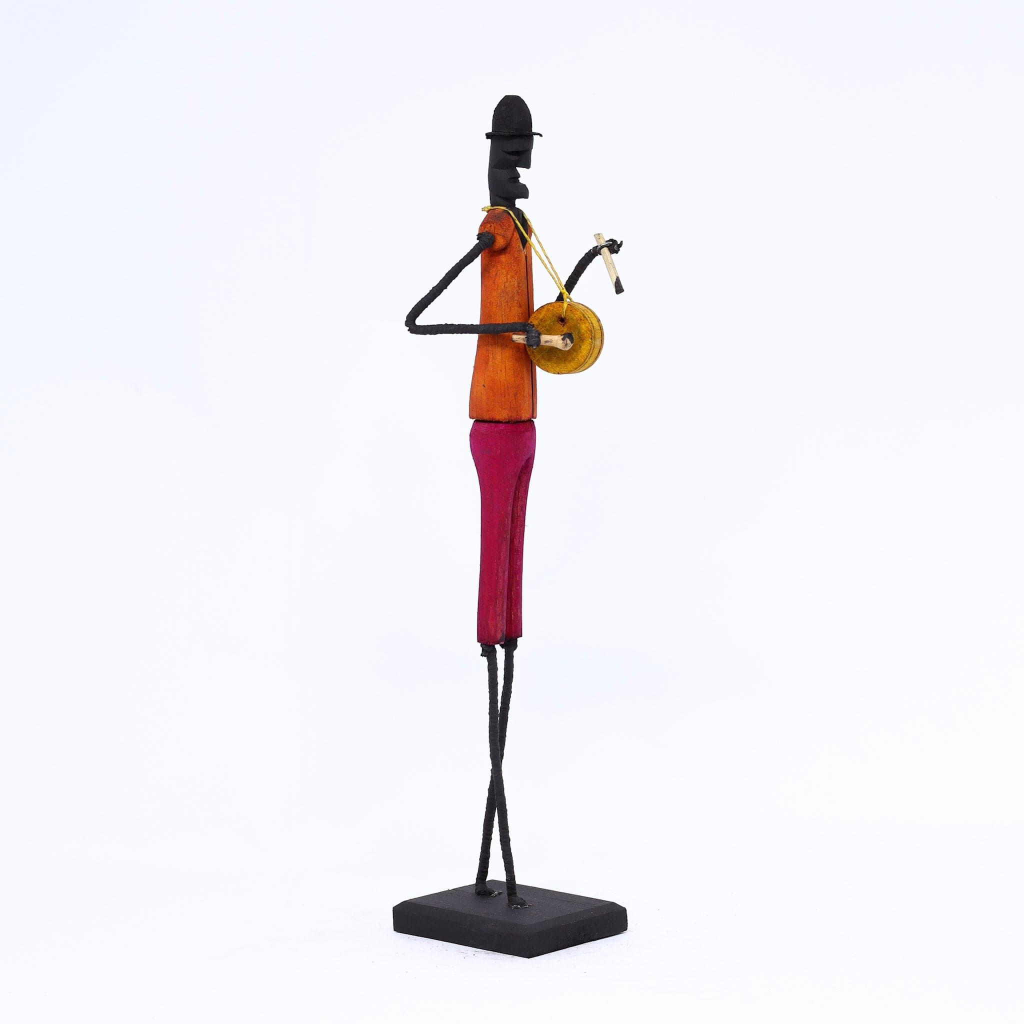 Escultura Madeira e Arame 71