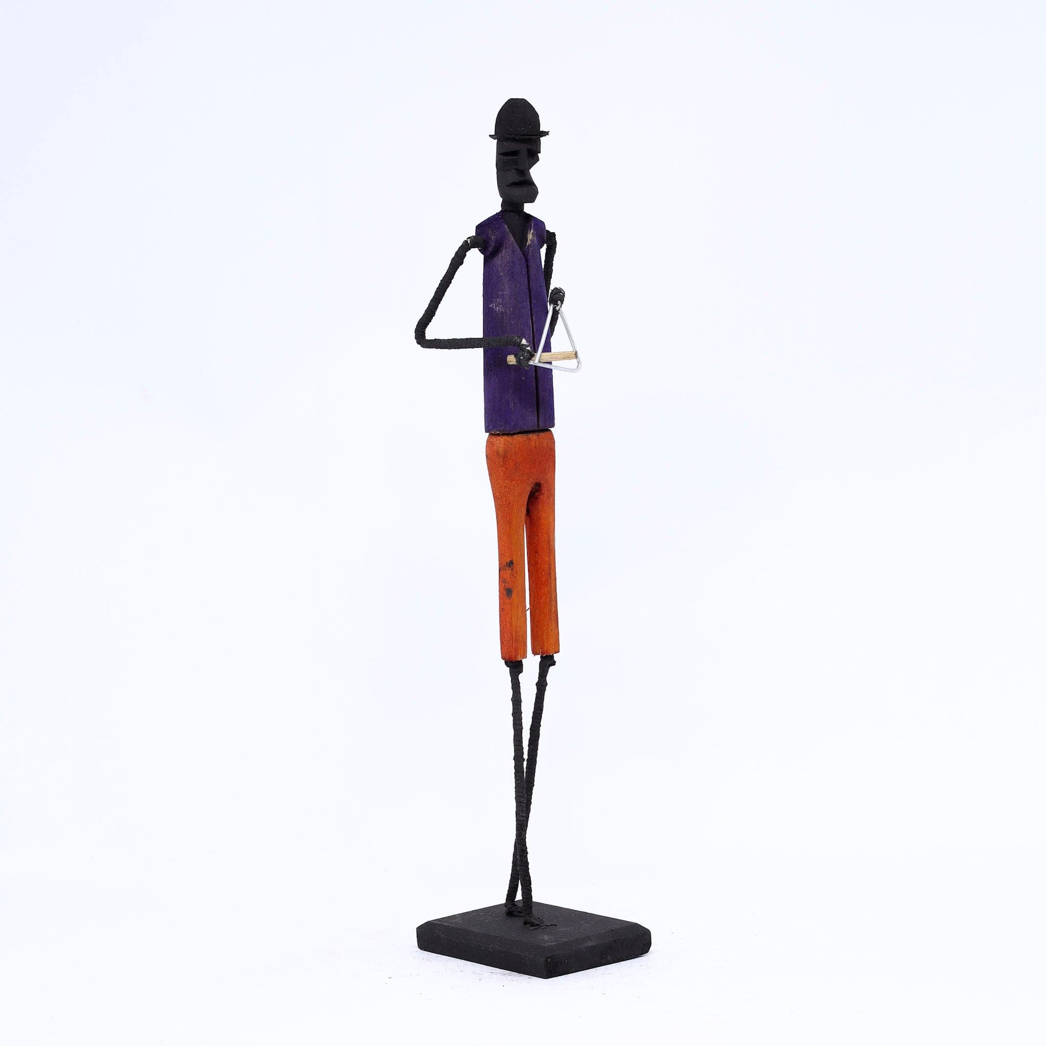 Escultura Madeira e Arame 80