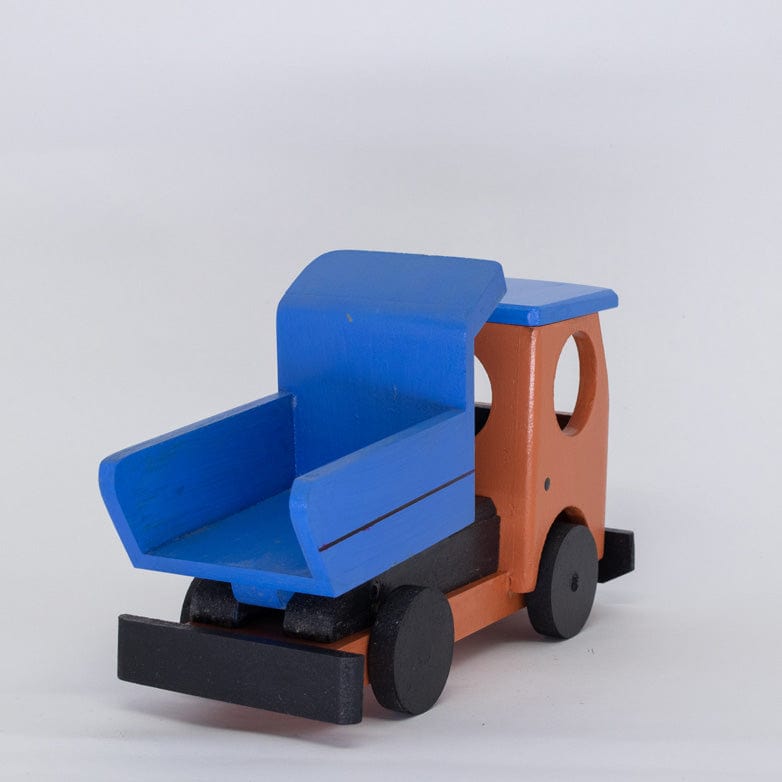 Caminhão Caçamba em Madeira G