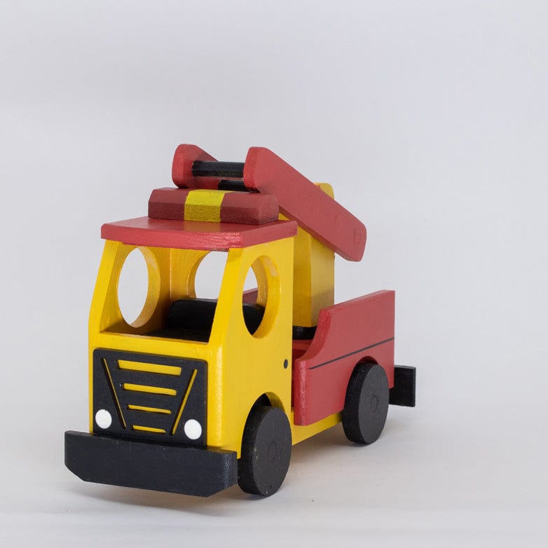 Carro de Bombeiro Resgate em Madeira G