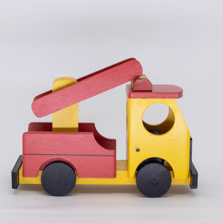 Carro de Bombeiro Resgate em Madeira G