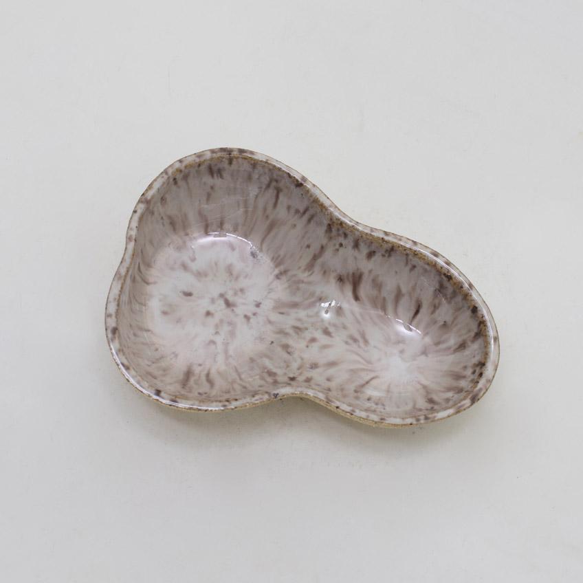 Petisquiera  em Cerâmica P