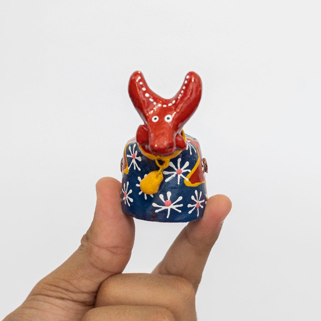 Escultura Bumbinha em Cerâmica