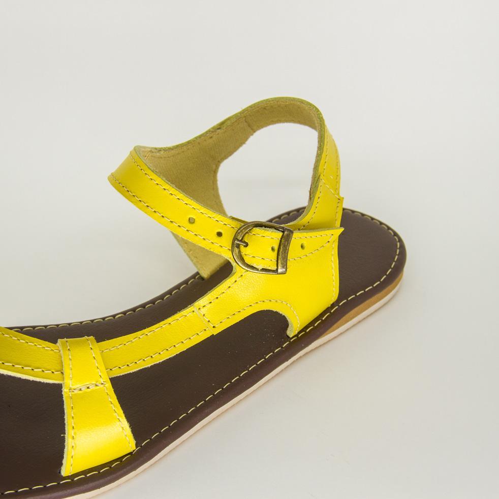 SANDÁLIA FV B-43 AMARELA Sandália Artes do Imaginario Brasileiro 