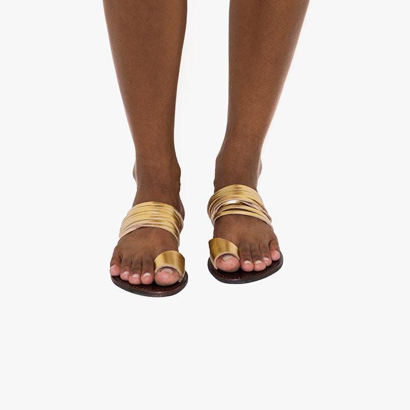 SANDÁLIA FV B-8 DOURADA Sandália Artes do Imaginario Brasileiro 